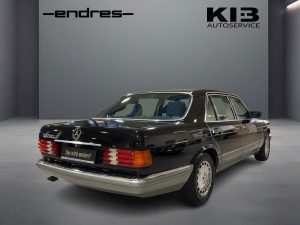 Mercedes-Benz 560 SEL lang