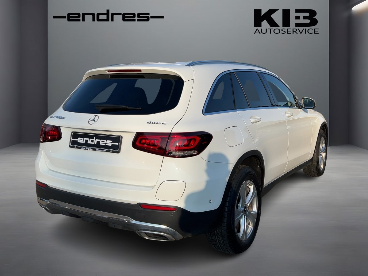 MERCEDES-BENZ GLC 300 de 4Matic