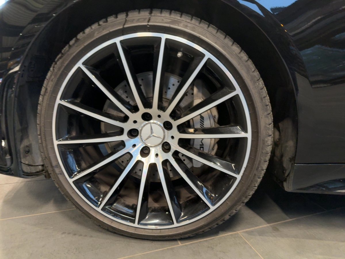 MERCEDES-BENZ CLS 53 4Matic