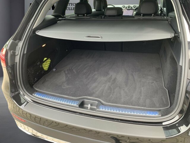 MERCEDES-BENZ GLC 220 d 4M Avantgarde