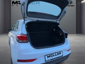 HYUNDAI i30 1.5 T-GDI Mild-Hybrid Trend