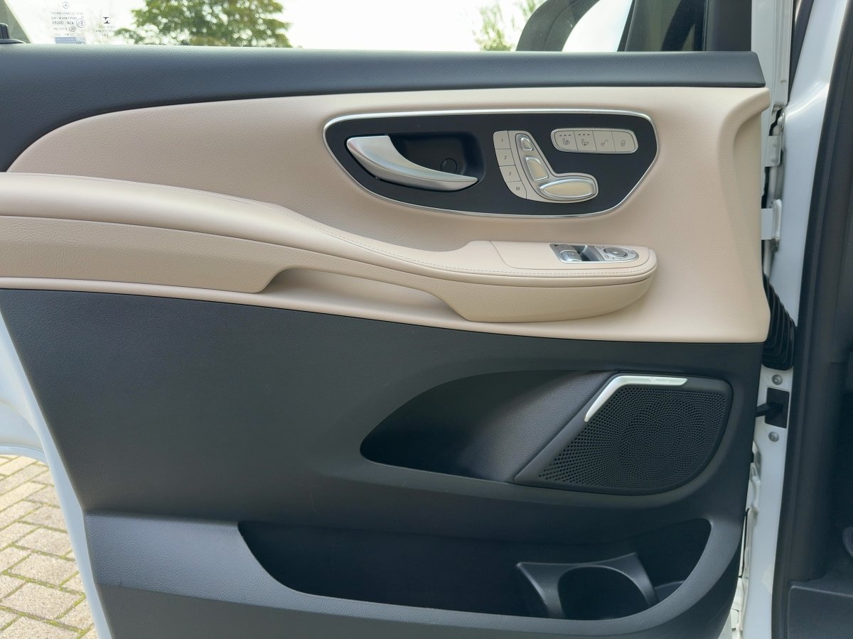 MERCEDES-BENZ V 300 d 4M lang