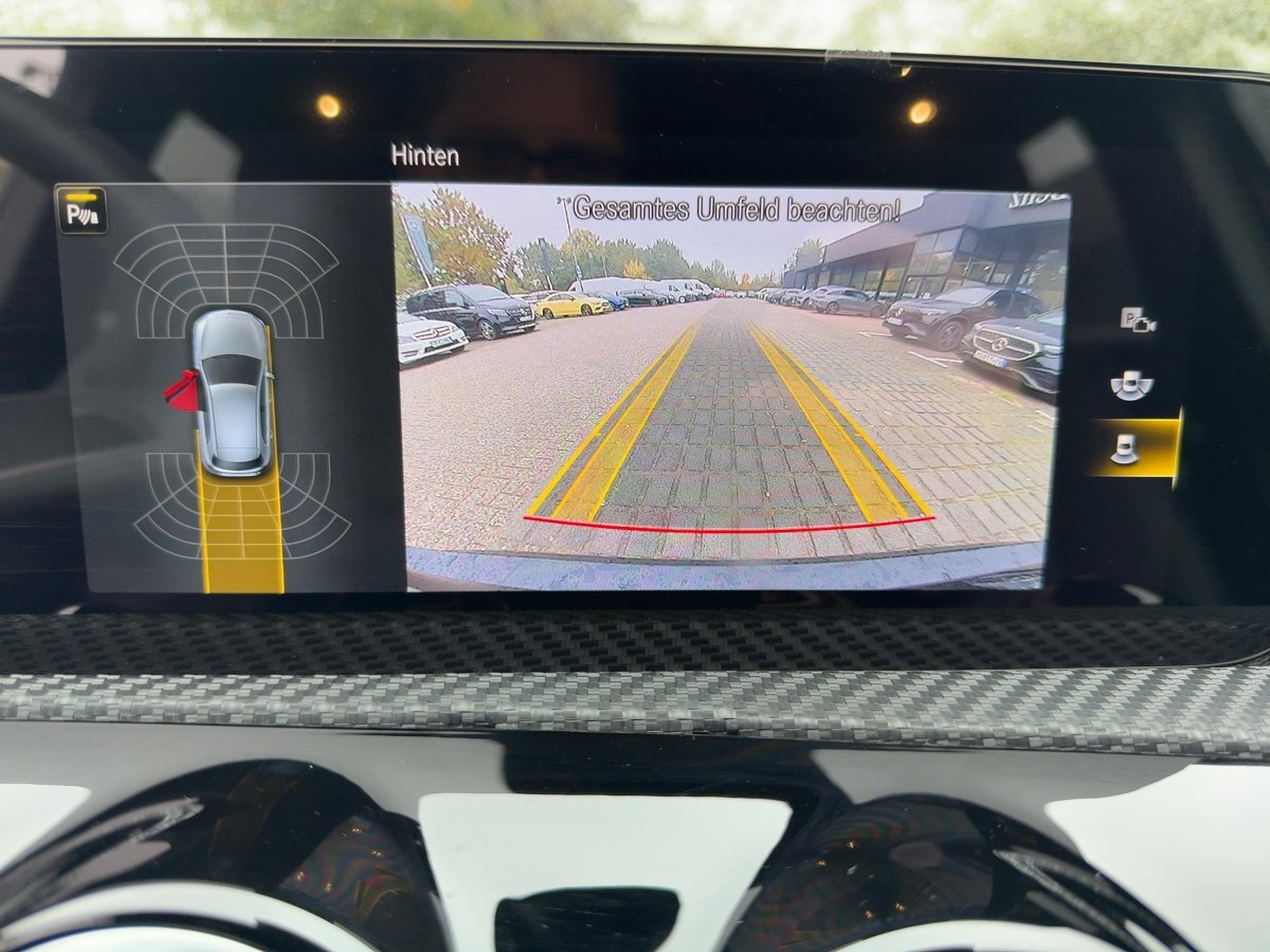 MERCEDES-BENZ A 180 Progressiv