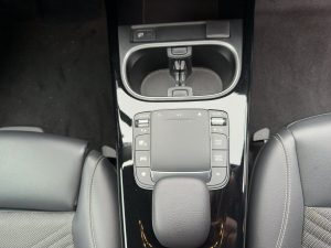 MERCEDES-BENZ A 180 Progressiv