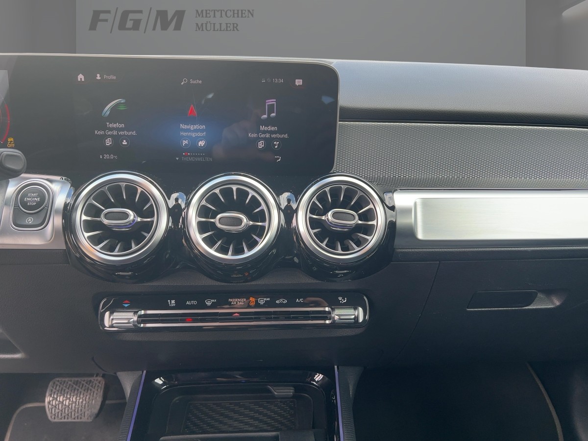 Mercedes-Benz GLB 200 Style