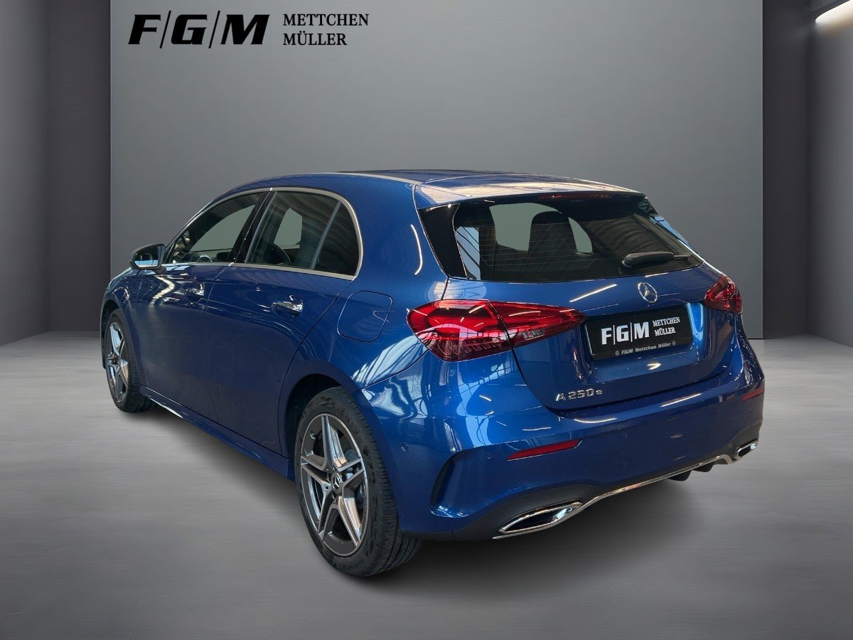 Mercedes-Benz A 250 e AMG Line