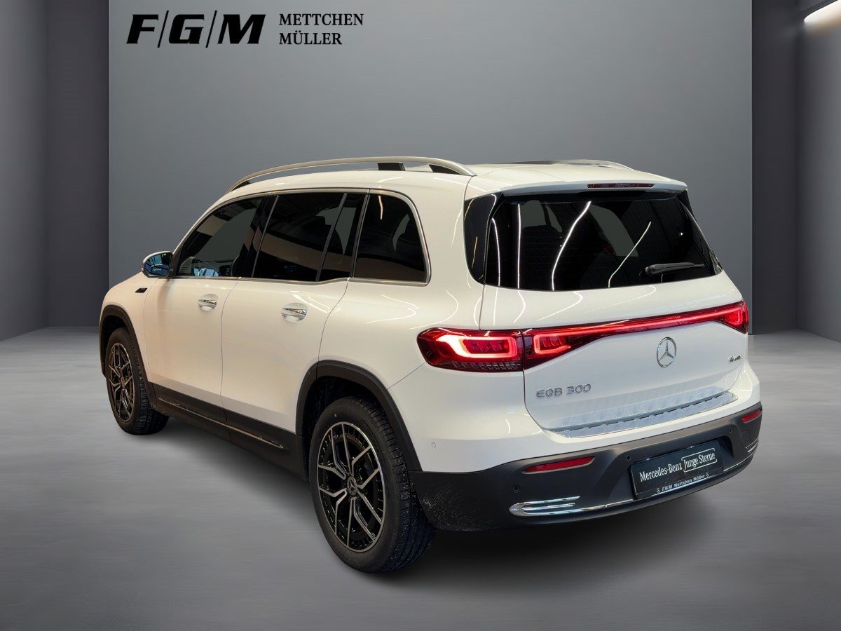 Mercedes-Benz EQB 300 4M Progressive