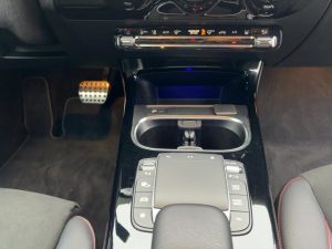 Mercedes-Benz A 250 e AMG Line
