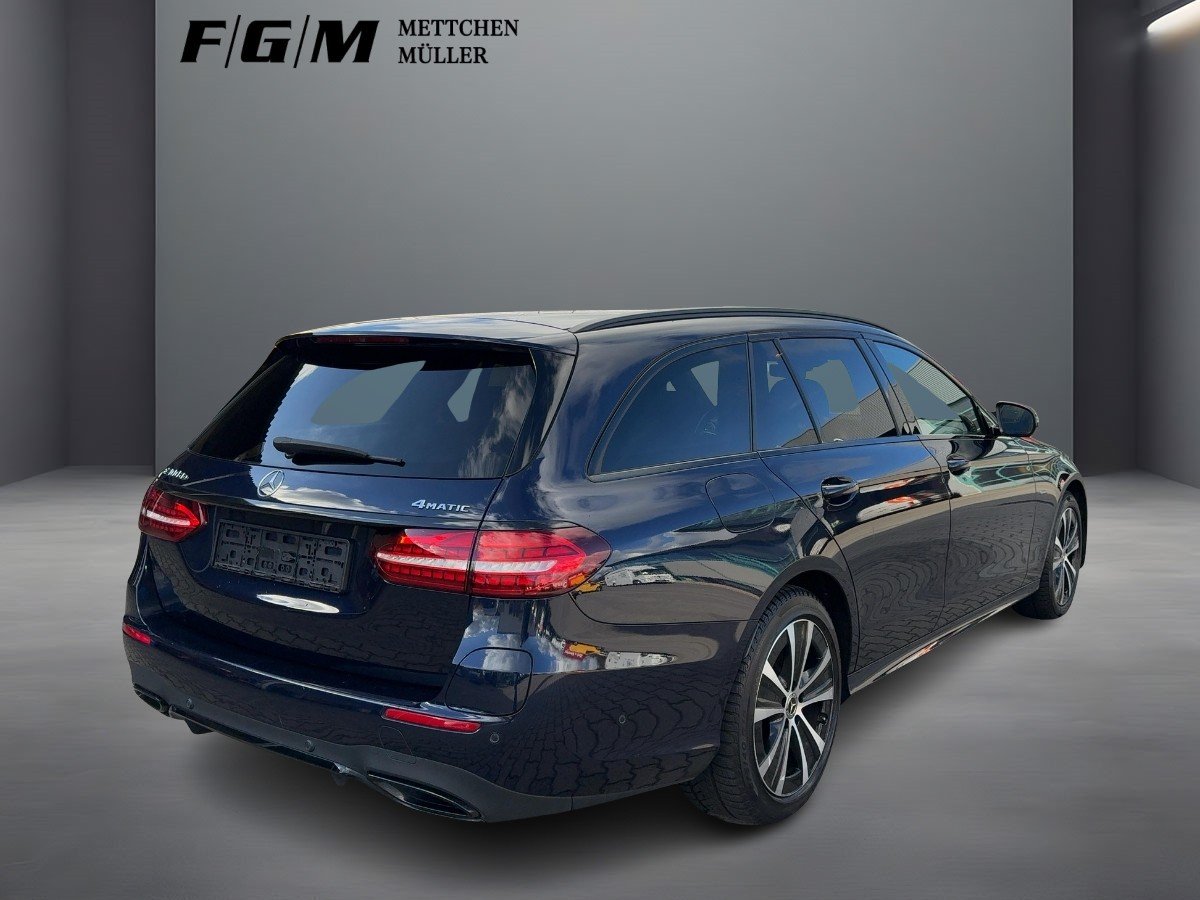 Mercedes-Benz E 300 de 4MATIC T-Modell AMG Line