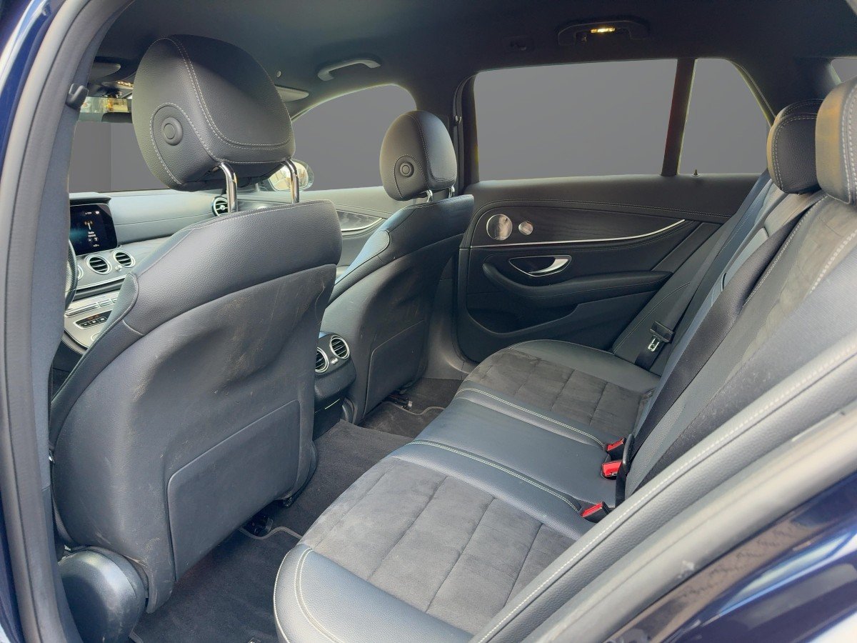 Mercedes-Benz E 300 de 4MATIC T-Modell AMG Line