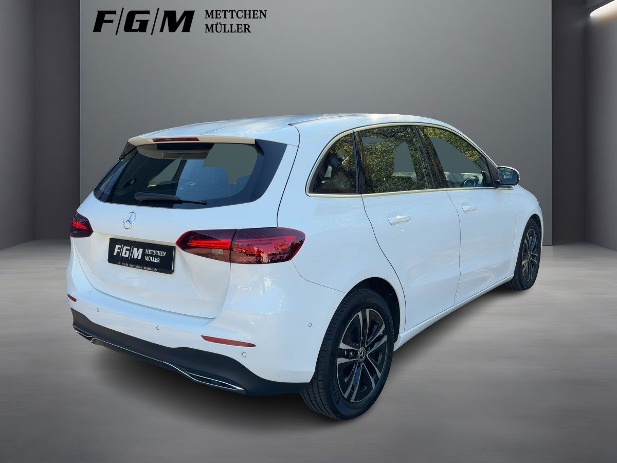 Mercedes-Benz B 200