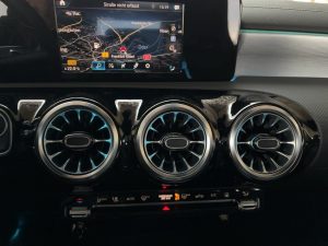 Mercedes-Benz A 250 e Kompaktlimousine AMG Line