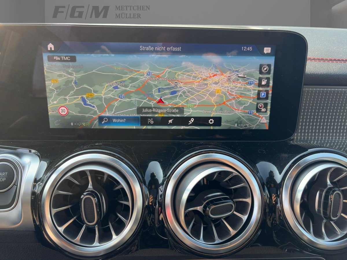 Mercedes-Benz EQB 250 AMG Line