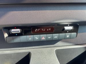 Mercedes-Benz Sprinter 319 CDI Kasten Hochdach Lang