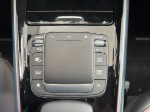 Mercedes-Benz GLA 250 4M