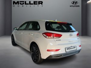 HYUNDAI i30 1.5 T-GDI Mild-Hybrid Trend